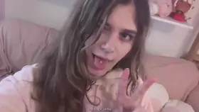 Apparently my bust/waist/hip measurements fall inside the perfect ratio? 😳 All the better for you to grab my hips i guess~