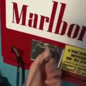 Marlboro vending machine