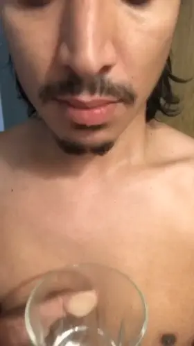 8 loads in my mouth hehehe I love it