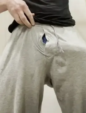 Lazy sunday, with a surprise (m)