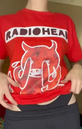 just dropping in to say hey :)