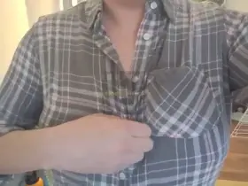 Good ole flannel. Good ole tits.