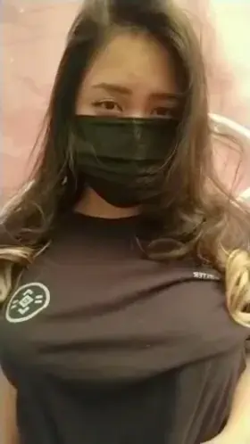 My bra is the wrong size for my tits.. but maybe your hands can support them better 😈