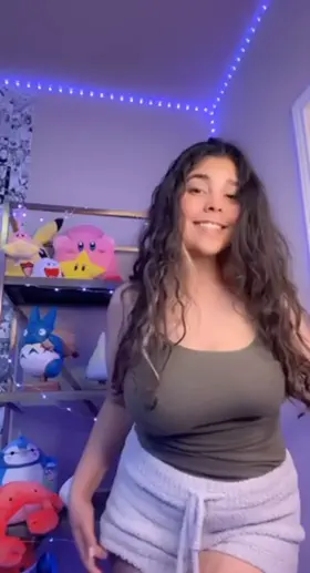 Let reveal much surprises (Oc)