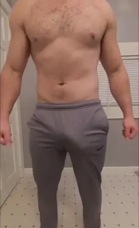 You walk into the gym and see me wearing these, how would you react? 😅