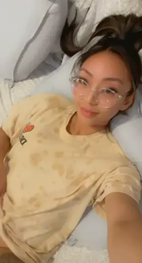 Kind of horny this evening 🤓🥺