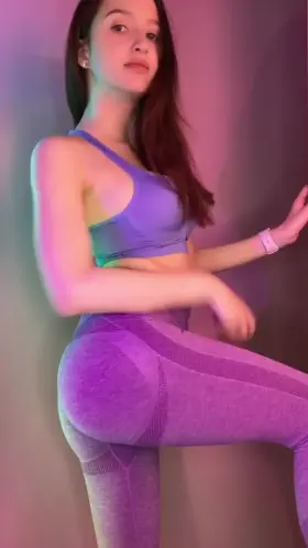 Just in case you would like to see my new leggings properly