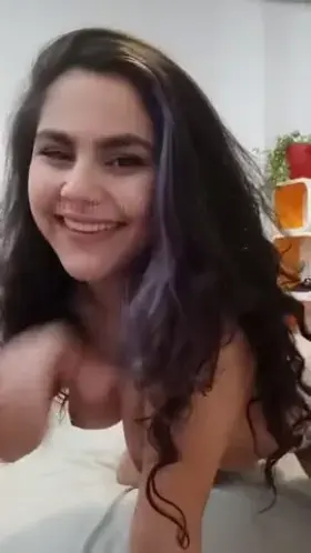 I'm the kind of girlfriend who shows you her ass for no reason