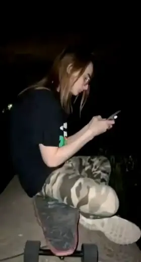 watch me make him cum hands free 😜