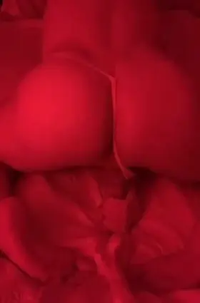 Would love to get slutted out by a jacked top.