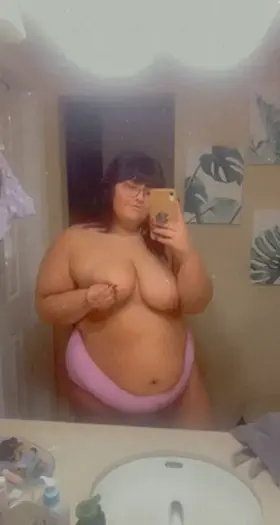 i’m having a bad night. help me forget all about it? 😋