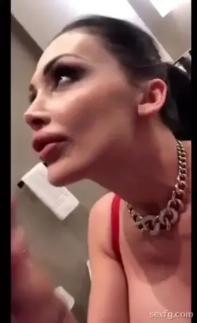 Sexy Brunette Takes Load Of Cum In Her Mouth