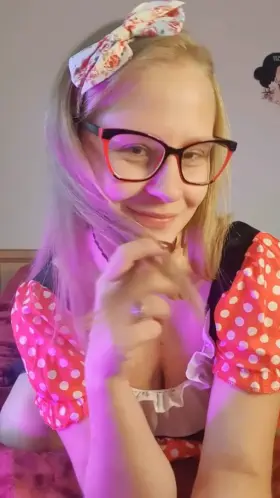 Did you know that slutty Mini Mouse, yes... she has also bigger than you thought.