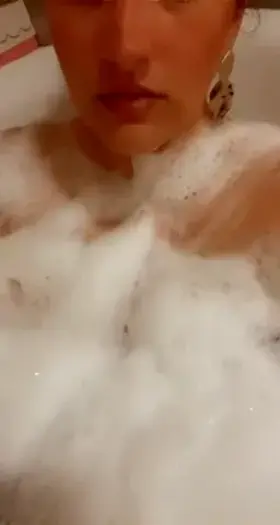 Do you like me in bubbles?