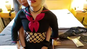 Honey, I'm trying to take selfie...