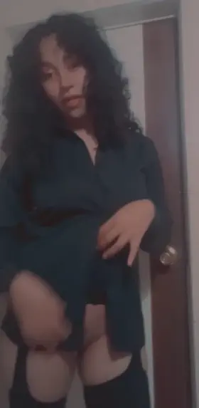 Any older men like Ebony Latina girl 👉🏼👈🏼 💕🔥