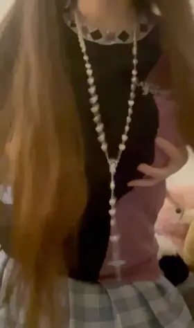 Hopefully you find this lil ;p April Fool’s Day joke adorable! Pls don’t be angry :,)