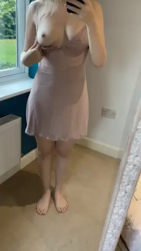 Would you spy on me changing if I was your neighbour? (F)