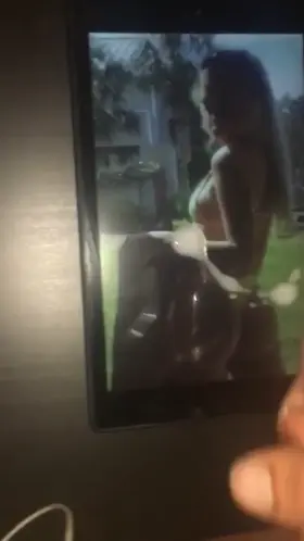 Huge ass gets cumblasted