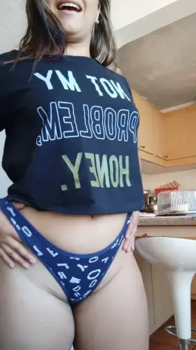 No me over? Cum slide it in and let's have some naughty fun tonight 😊😈 [SEXT] [CAM ] [RATE] [VID]