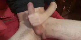 Destroy my DMs if you'd wanna be destroyed by my BWC ;)