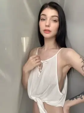 Will you jerk off to my vids if I send you?😯🥰 [f]