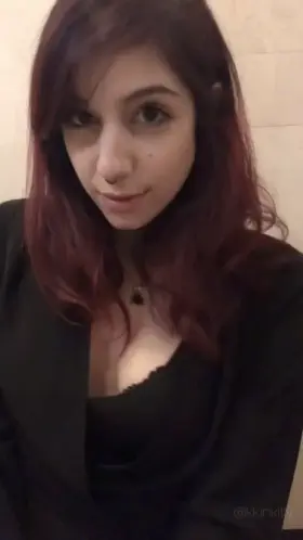 Sometimes I get horny in the office and I must show off an ahegao 👅