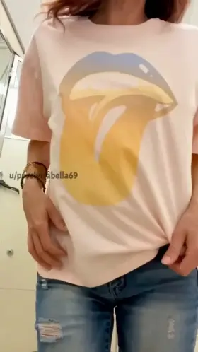 getting freaky in the fitting room 😘