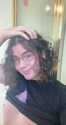 Huge mushroom heads on hairy daddy dicks make my brain go brrrrrrrrr 🤤