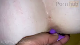 In and out not like the burger place lol. But u can definitely eat here 😝