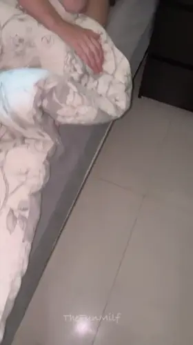 This is how I want to be woken up everyday! With breakfast in bed!