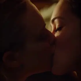 Megan Fox and Amanda Seyfried