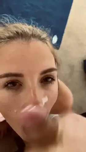 EVERY ᴜpvᴏᴛᴇ gets a free nude. Try me (21f) - sɴᴀᴘᴄʜᴀᴛ: 😈 katem2200 😈