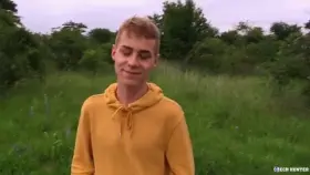 Whip out & ride raw 😏