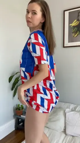 Would you fuck me in my throwback AJAX kit? 💋