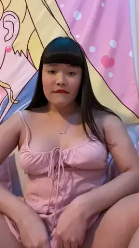 Hai, wanna help me get hard?^_^