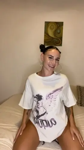 Don't care if you think I'm not attractive. I like myself :)