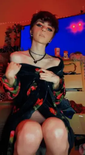 i need someone to empty their load in me