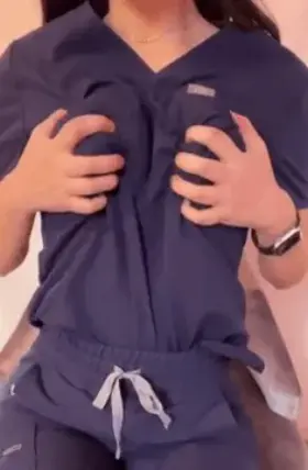 [/r/amateurs_com] The teasing nurse