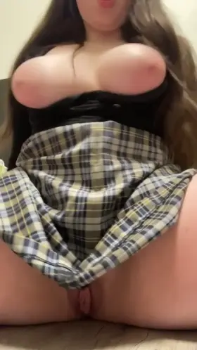 Do you want to play hide and seek under my skirt?😛