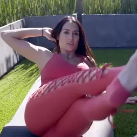 Nikki Bella 💦💦