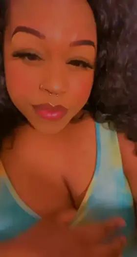 Wanna play with me daddy