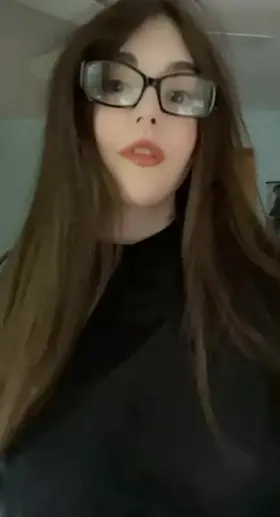 Amateur Huge Tits Busty Natural Tits Titty Drop