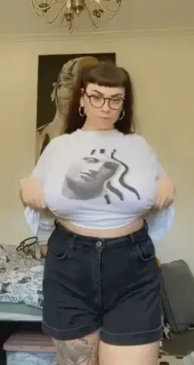 I love showing off in the sunlight