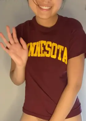 B1G game tonight! Let's go, Gophers!