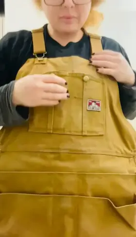 Happy Friday from this blue collar 39F