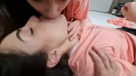 Lesbian Threesome kissing