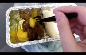 [GIF] GF Bakes Shit Banana Bread for You [F]