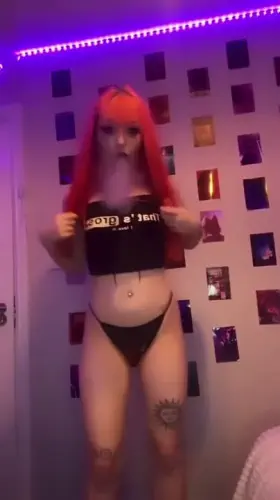 Do u like my flames undies? [f]