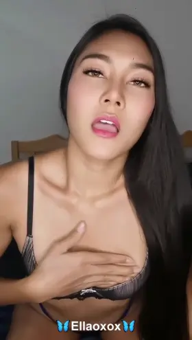 ✅ $5 SALE ✅ Naughty Asian's girl 🔮 I love to do Video Call with you 💋 Live Sexting sessions 🍭 Daily Post 🍭 Hot Solo & B/G 🌸 🦋 Join my Onlyfans and get naughty together 🦋